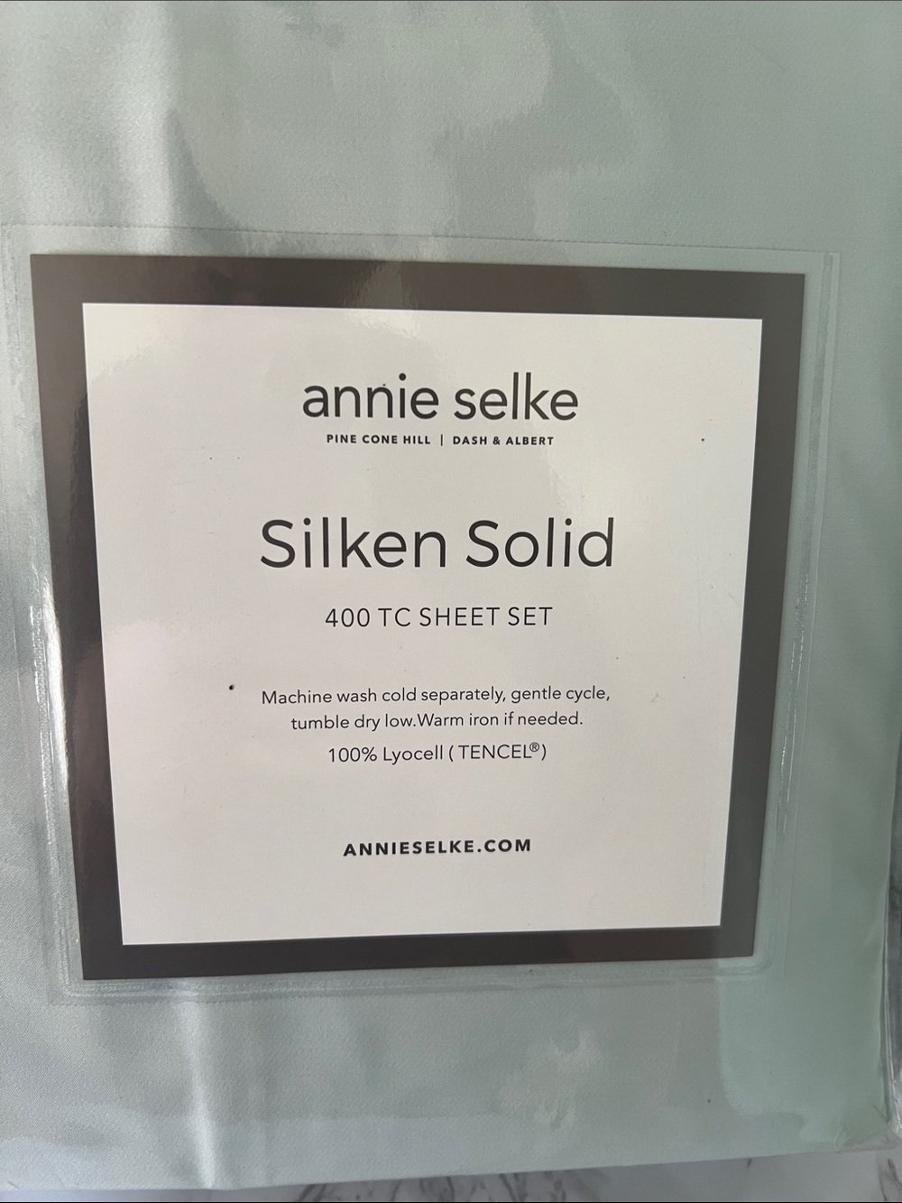 Annie Selke Silken Solid 400 TC Sheet Set - Light Aqua
